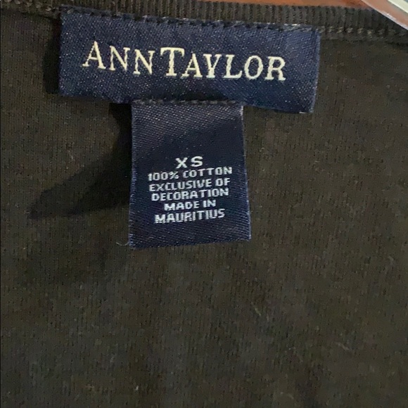 🎾Ann Taylor Top - Picture 4 of 4